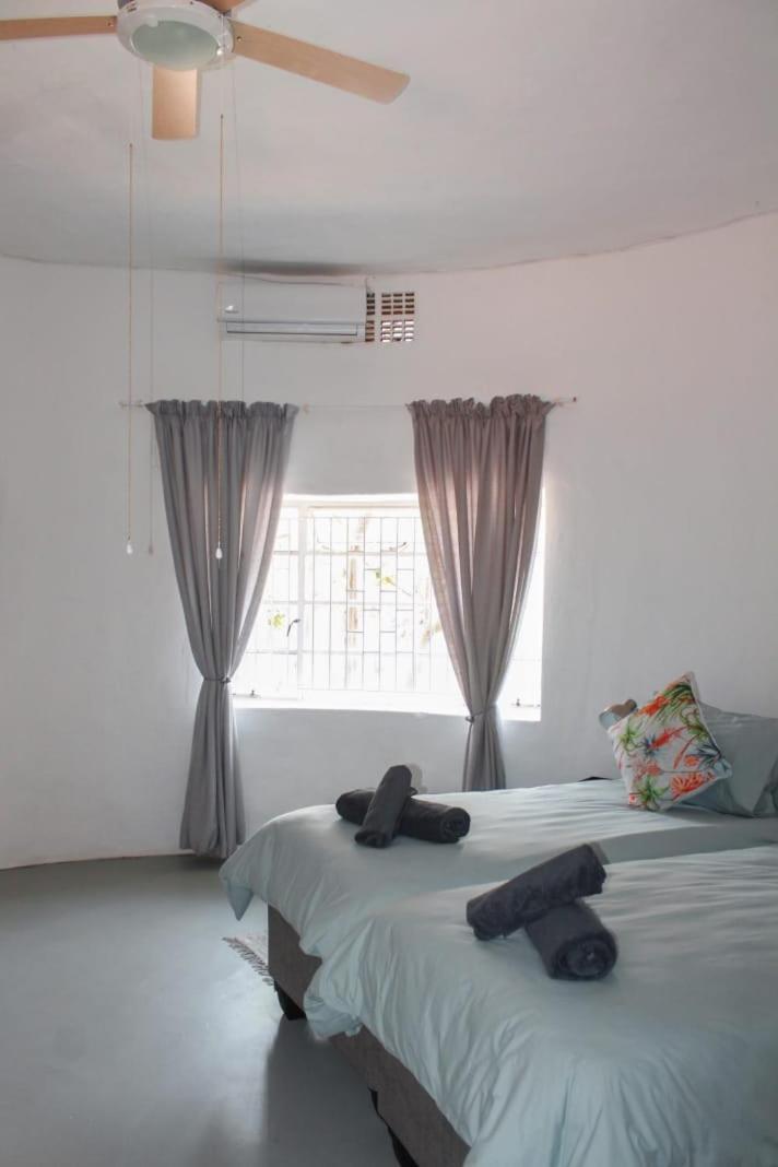 Three Bridges B&B Hoedspruit Δωμάτιο φωτογραφία